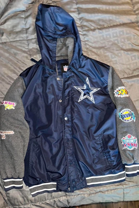 [2XL?] Dallas Cowboys 5X Super Bowl Champions Hooded Varsity Jacket